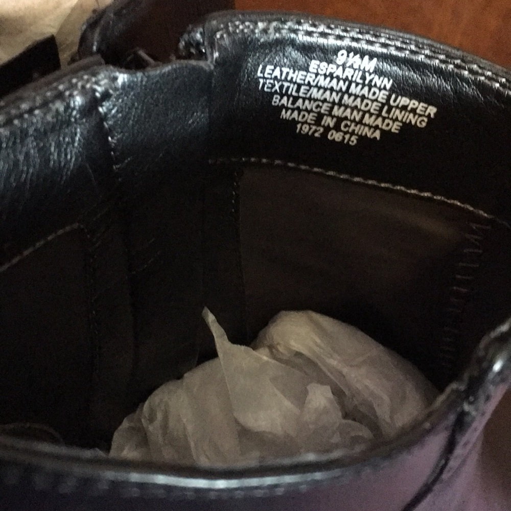 Boots - Picture 2 of 4